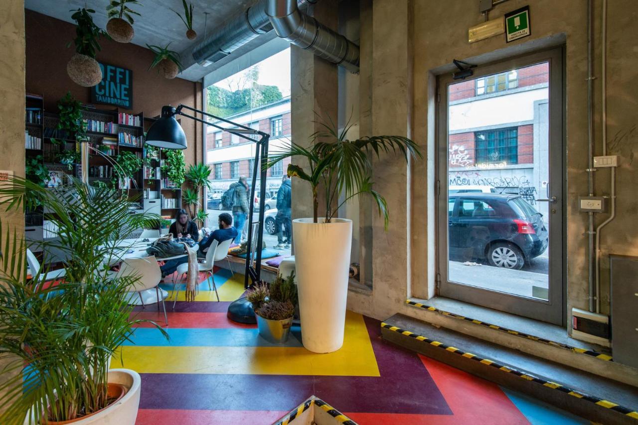 Charming Ringhiera Studio Milan Bagian luar foto
